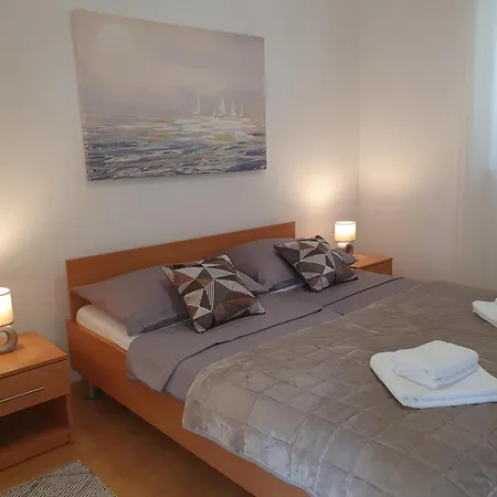 Olive Apartment